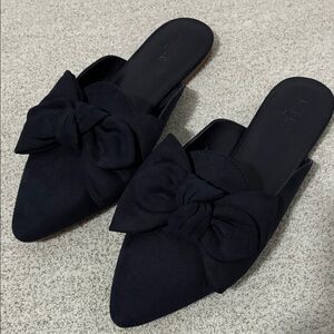 Elegant Navy J. Crew Women's Slip-On Shoes